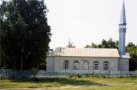 Мечеть каменная. Построена в 1995 г. на средства жителей  д. Ст. Киреметь
