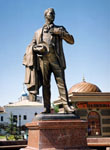 Значимые места: Памятник Ф.И. Шаляпину в Казани
