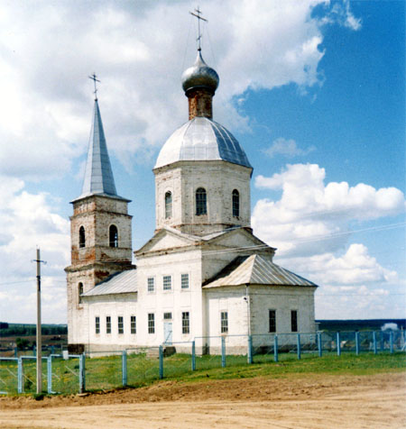 Значимые места: Владимиро-Богородицкая церковь.  Двухпрестольный храм построен в 1787 году на средства графа  И. И. Воронцова
