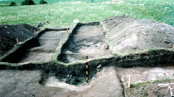 Значимые места: Археологические раскопки в Утернясском городище,  построенном в 1553 г.
