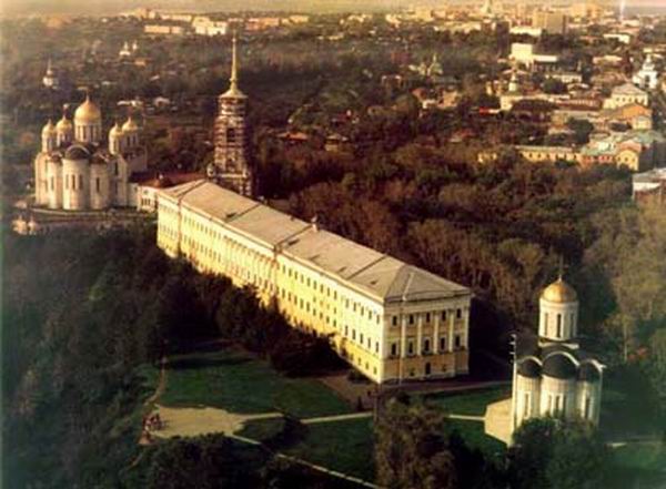 Здания и сооружения: Августовские встречи в Палатах
