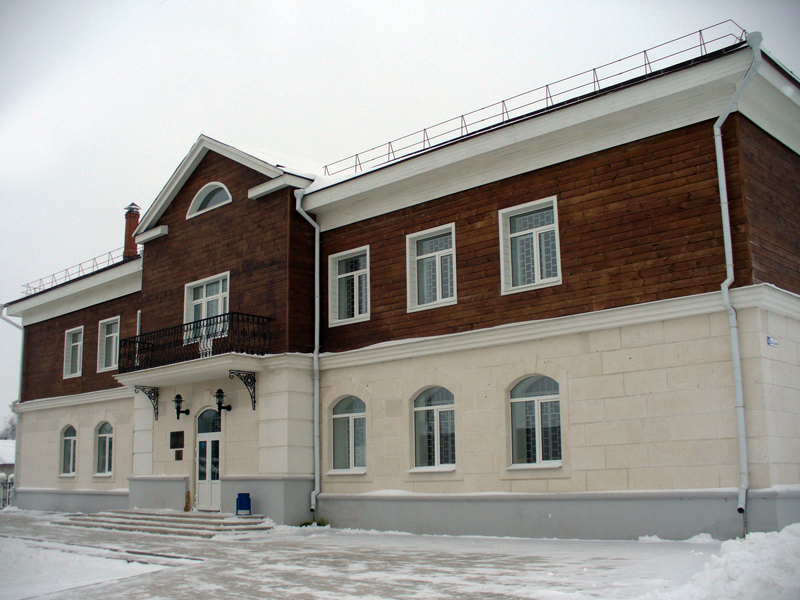 Здания и сооружения: Старицкий краеведческий музей
