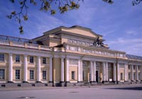 Здания и сооружения: Фасад здания Российского этнографического музея
