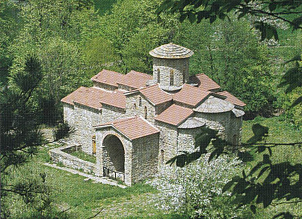 Здания и сооружения: Выставка  Архыз - древний центр христианства
