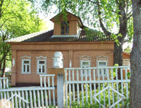 Дом А.К.Голицыной в Дютьково. Вид с улицы. Фото А.Лебедева
