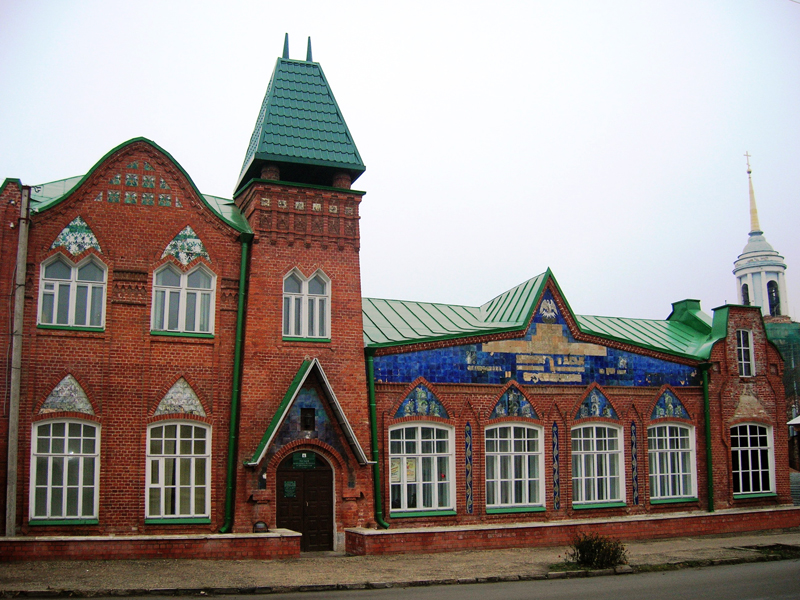 Здания и сооружения: Музей народных ремесел и промыслов
