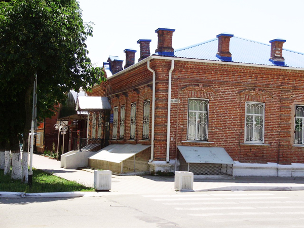 Здания и сооружения: Историко-краеведческий музей Усть-Лабинского района
