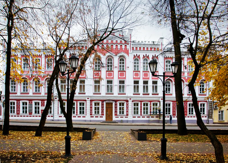 Здания и сооружения: Здание дирекции Смоленского государственного музея-заповедника
