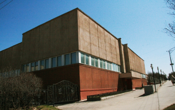 Здания и сооружения: Магаданский областной краеведческий музей
