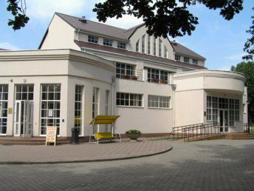 Здания и сооружения: Здание администрации зоопарка
