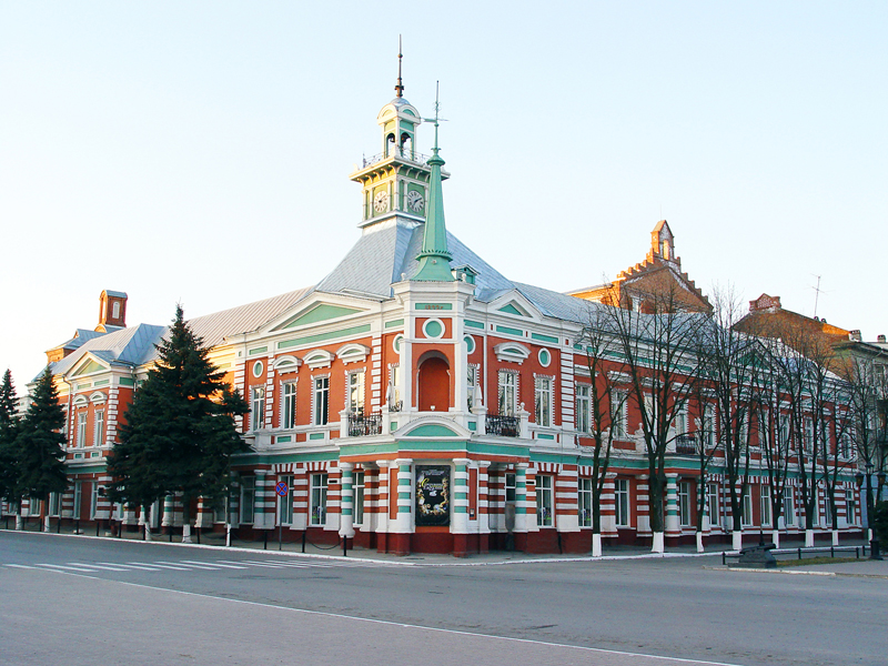 Здания и сооружения: Азовский музей
