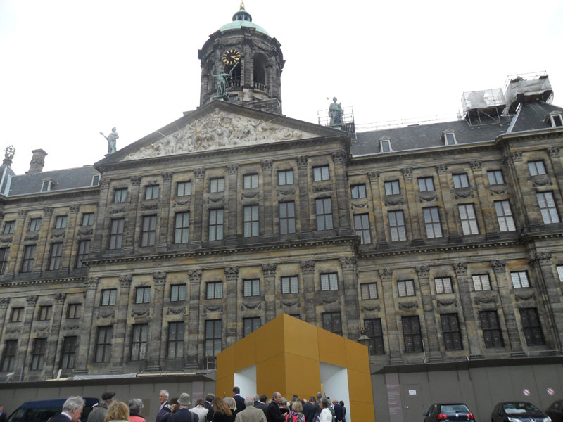 Здания и сооружения: Королевский дворец Амстердама, в котором проходил Конгресс Europa Nostra
