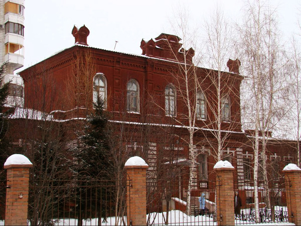 Здания и сооружения: Здание музея на ул. Декабристов
