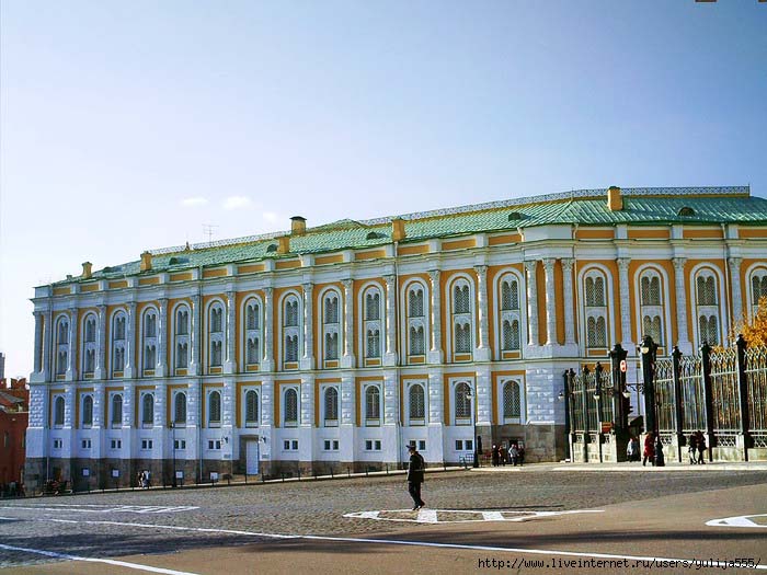 Здания и сооружения: Московский Кремль
