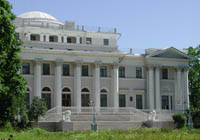 Здания и сооружения: Елагиноостровский дворец-музей
