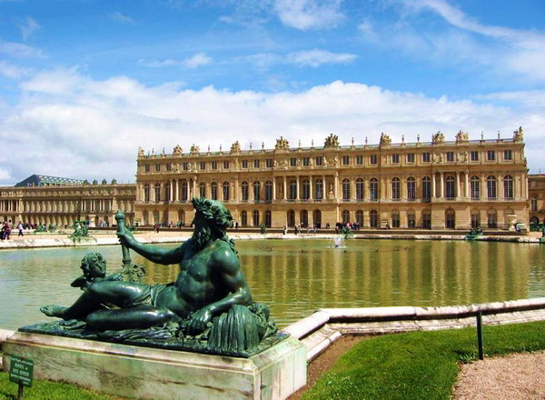 Здания и сооружения: Большой дворец Версаля
