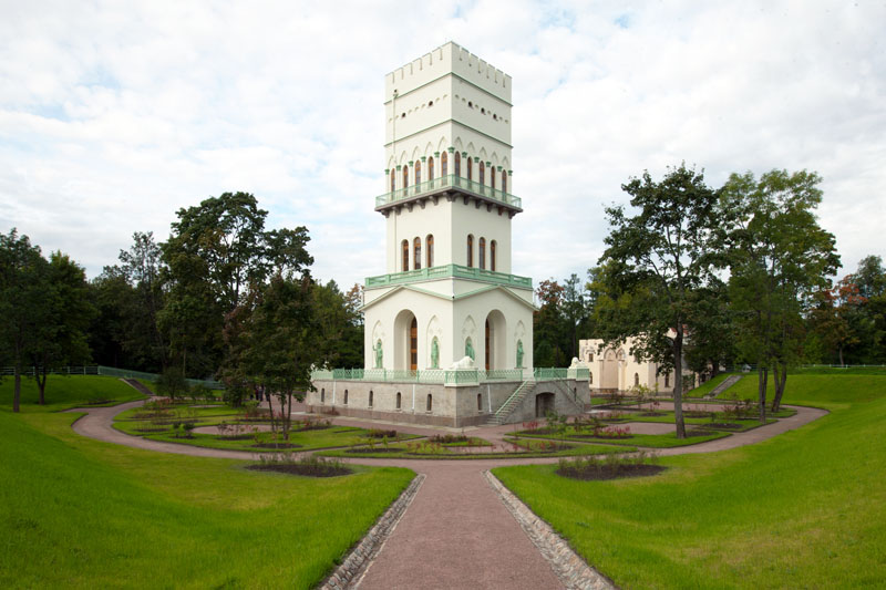 Здания и сооружения: Павильон Белая башня
