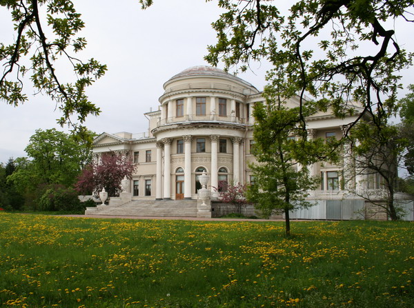 Здания и сооружения: К. Росси. Елагинский дворец, 1818-1822
