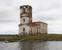 Здания и сооружения: Разрушенная церковь Николая Чудотворца в Сенной Губе
