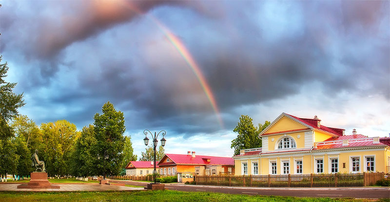 Здания и сооружения: Дом детства П.И. Чайковского
