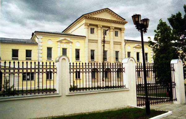 Здания и сооружения: Алексинский художественно-краеведческий музей

