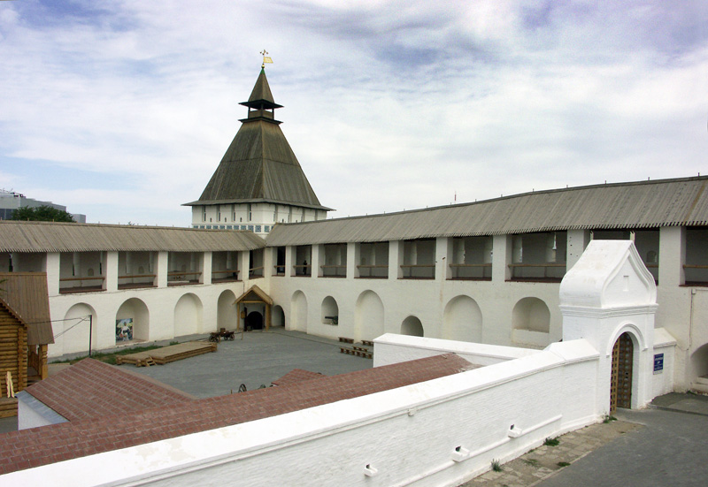 Здания и сооружения: Астраханский кремль. Вид Артиллерийского двора
