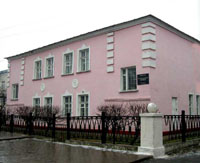 Здания и сооружения: Здание музея в г. Старый Оскол
