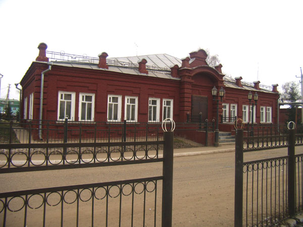 Здания и сооружения: Пестречинский краеведческий музей
