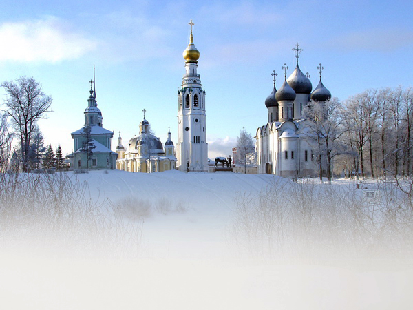 Здания и сооружения: Вид на Вологодский Кремль
