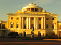 Здания и сооружения: Павловский дворец. 80-е годы XVIII века
